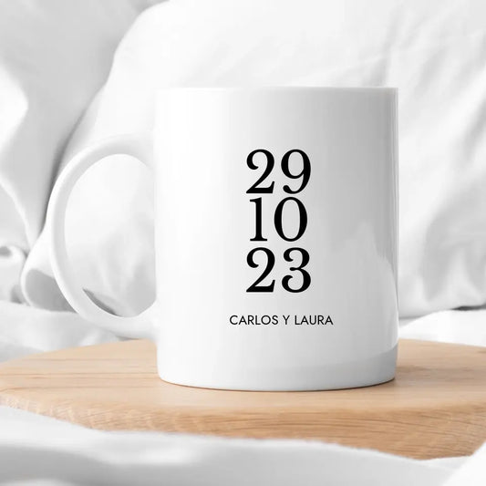 Taza personalizada fecha y nombres