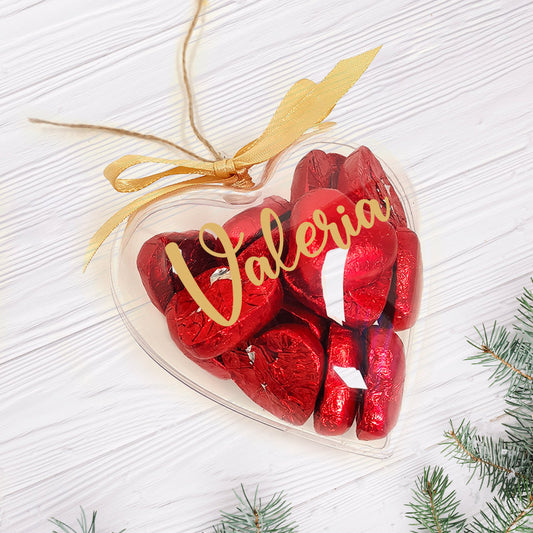 Bola en forma de corazón personalizada y rellena de corazones de chocolate