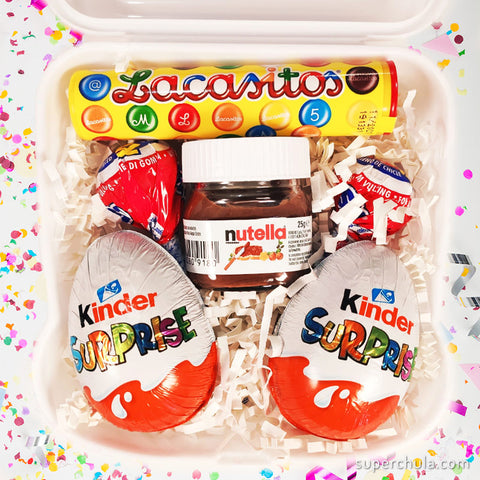 Sandwichera llena de chocolates, color blanco