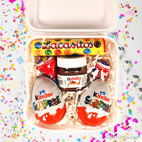 Sandwichera personalizada llena de chocolates, color blanco